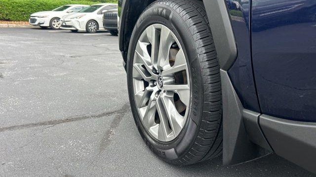 2020 Toyota RAV4 XLE Premium