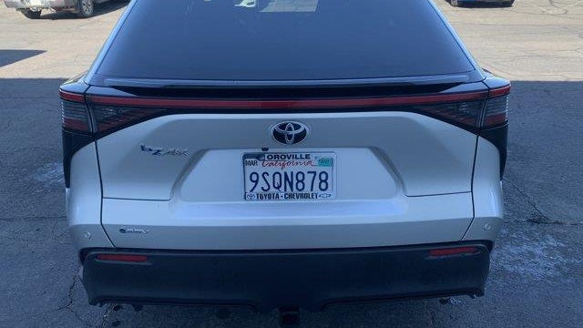 2025 Toyota bZ4X Limited