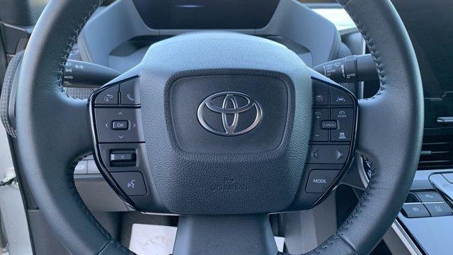2025 Toyota bZ4X Limited