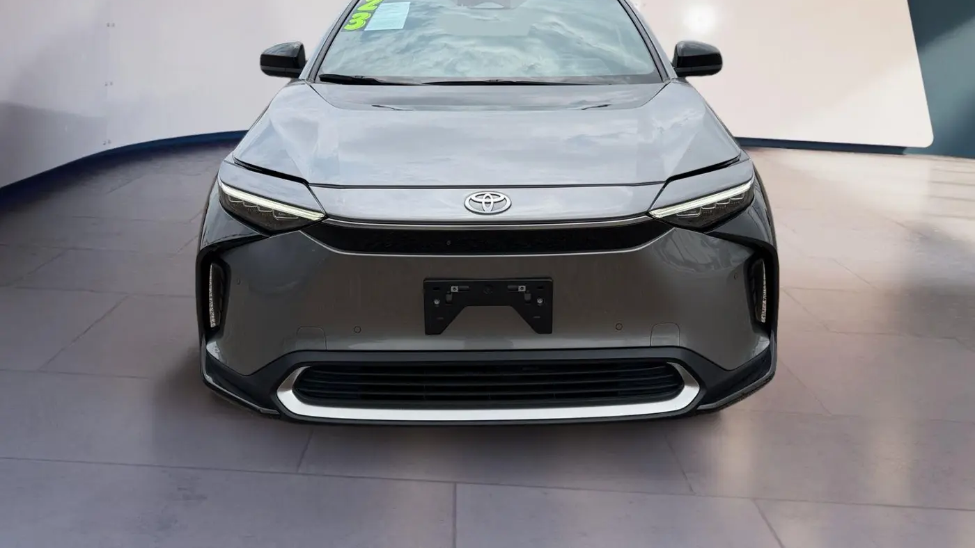 2023 Toyota bZ4X Limited