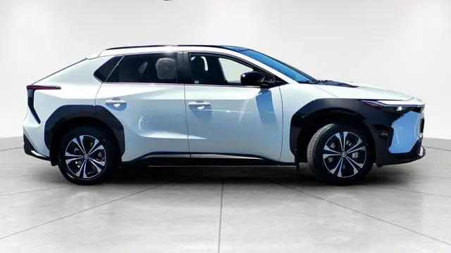 2023 Toyota bZ4X XLE