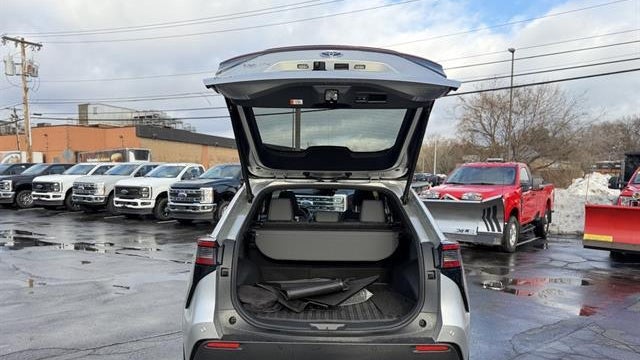 2025 Toyota bZ4X XLE