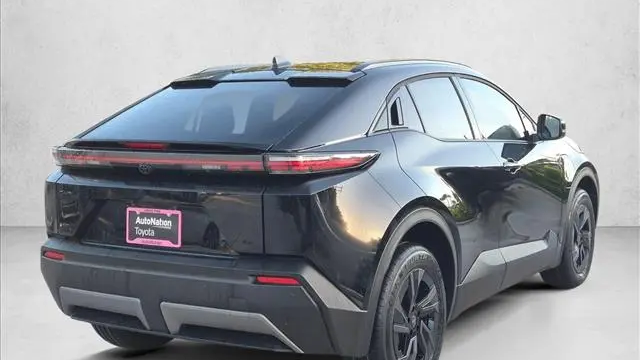 2026 Toyota C-HR SE