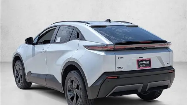 2026 Toyota C-HR SE