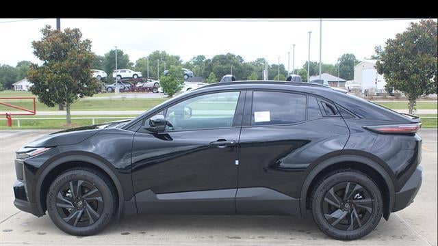 2026 Toyota C-HR SE