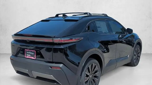 2026 Toyota C-HR XSE