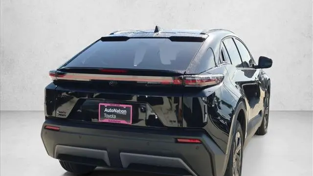 2026 Toyota C-HR SE