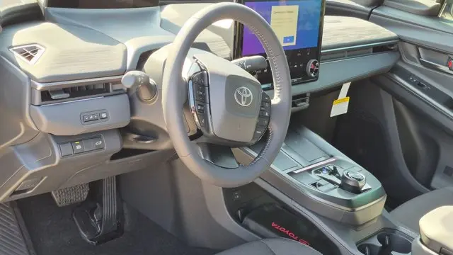 2026 Toyota C-HR SE