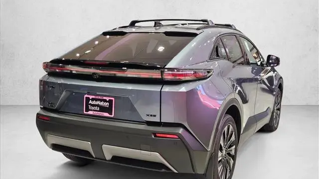 2026 Toyota C-HR XSE
