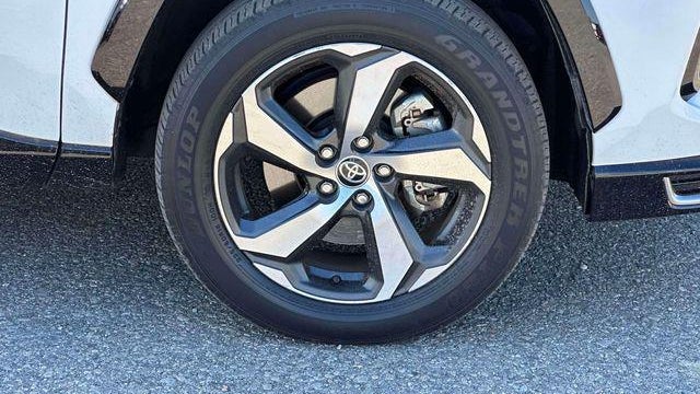 2023 Toyota RAV4 Prime SE
