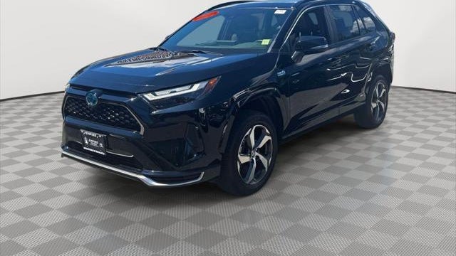 2024 Toyota RAV4 Prime SE