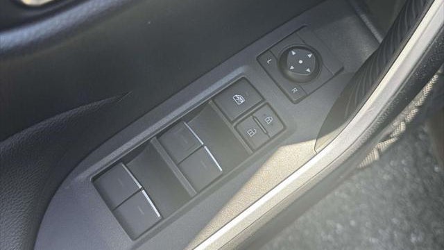 2024 Toyota RAV4 Prime SE