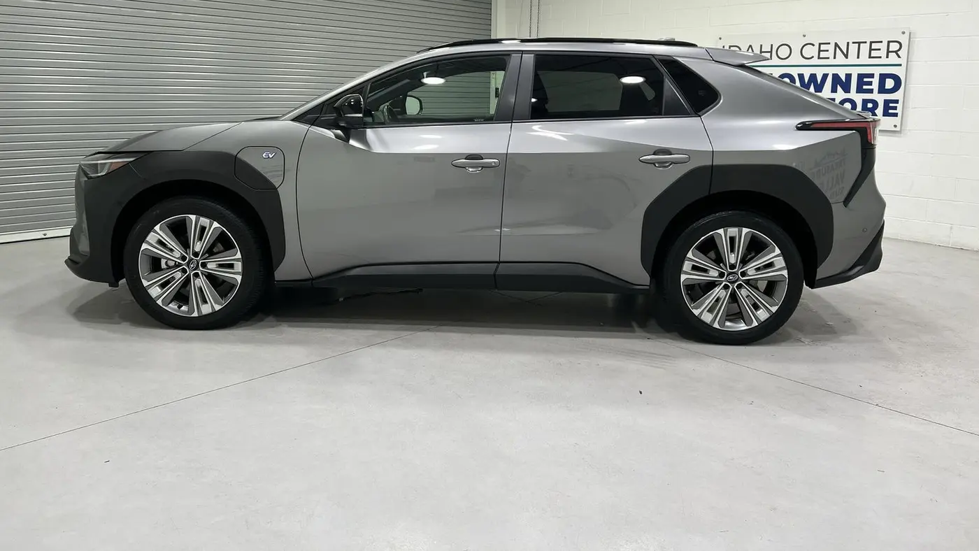 2023 Subaru Solterra Limited