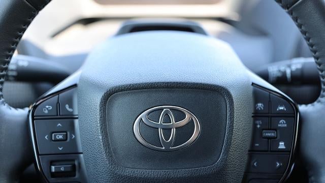 2025 Toyota bZ4X XLE