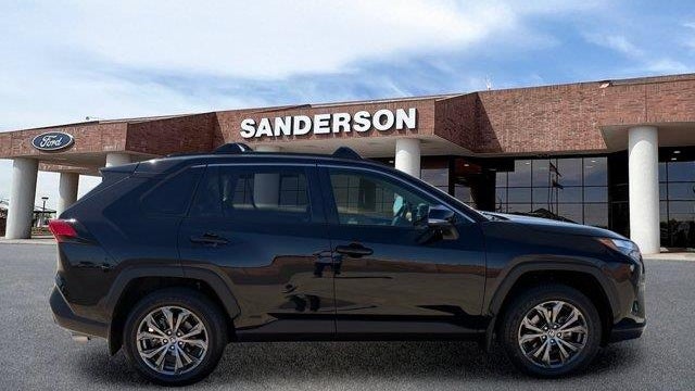 2023 Toyota RAV4 Hybrid XLE Premium