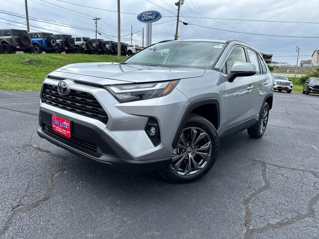 2025 Toyota RAV4 - $39,871