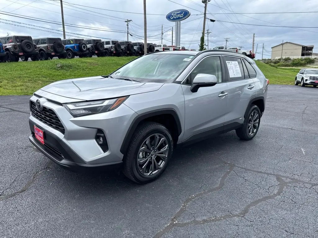 2025 Toyota RAV4 - $39,871