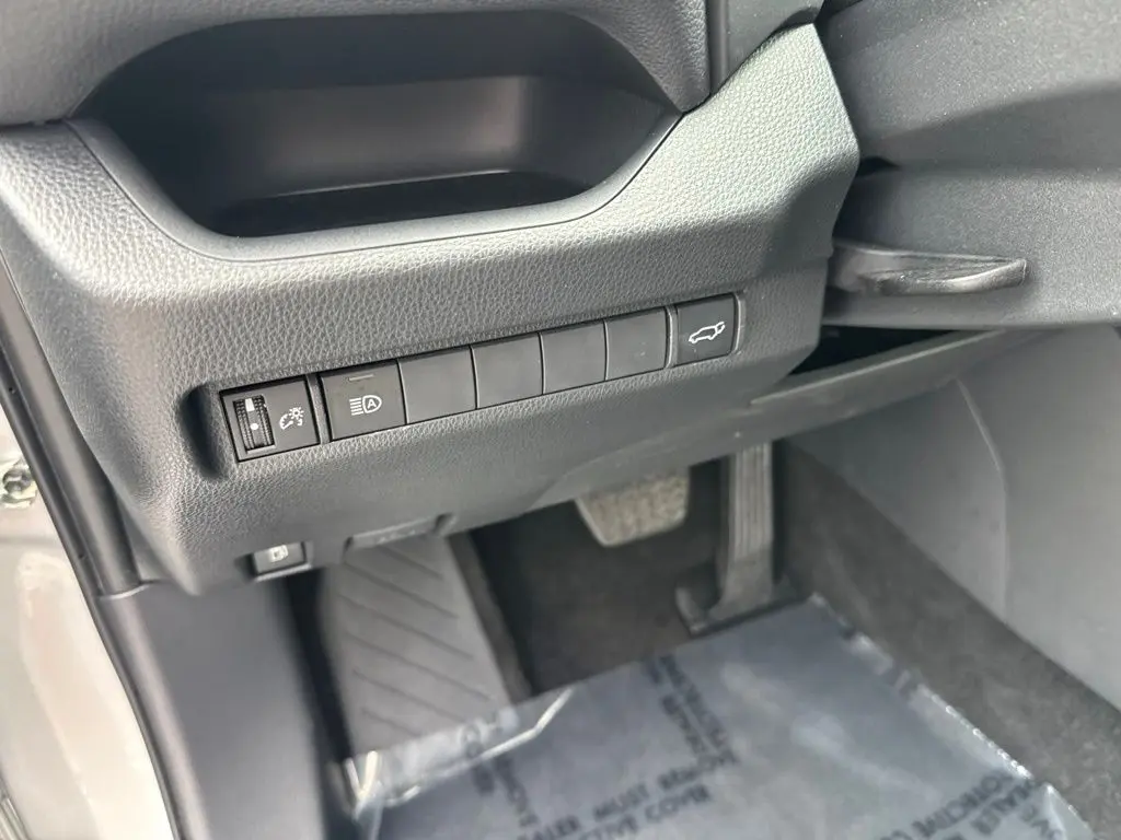 2025 Toyota RAV4 - $39,871