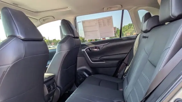 2021 Toyota RAV4 Hybrid XLE Premium