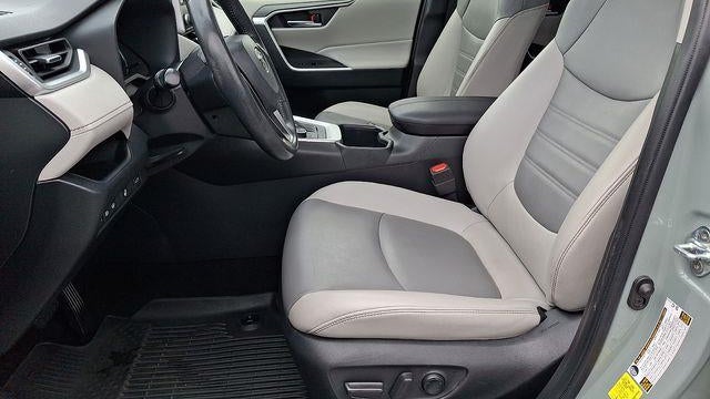 2023 Toyota RAV4 Hybrid XLE Premium