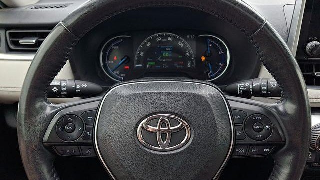 2023 Toyota RAV4 Hybrid XLE Premium