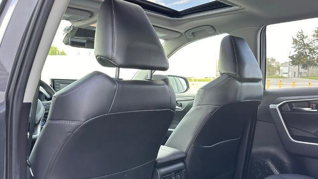 2022 Toyota RAV4 Hybrid XLE Premium