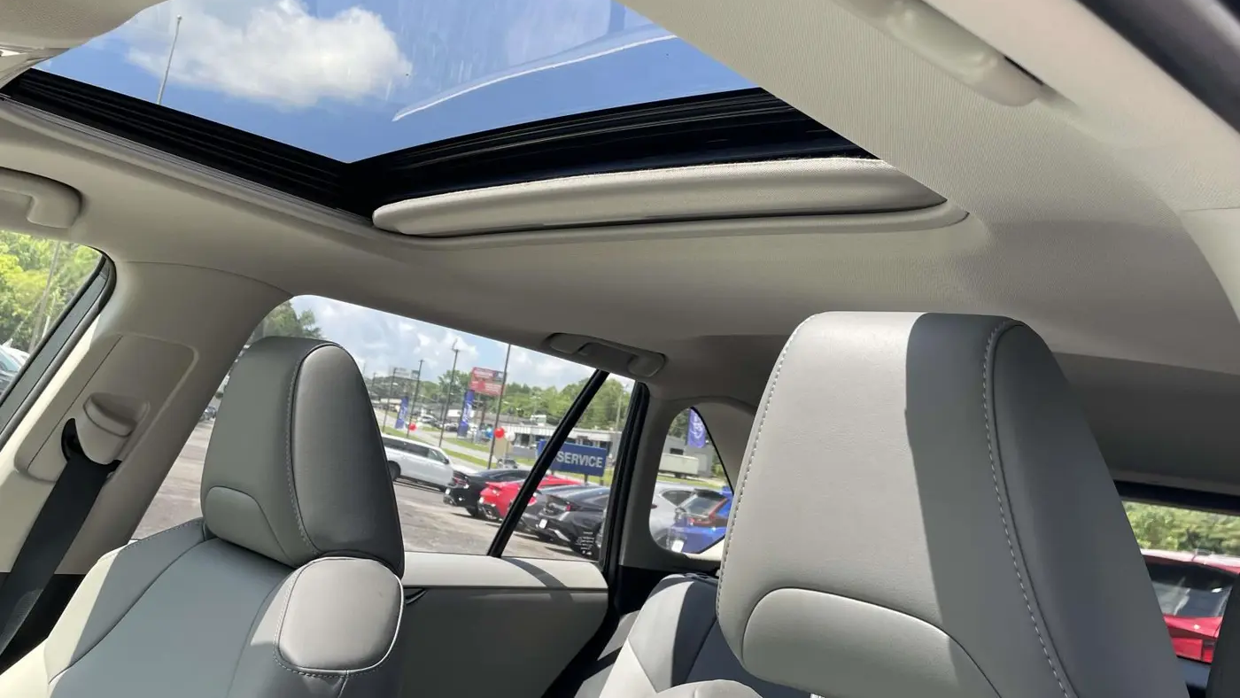 2025 Toyota RAV4 Hybrid XLE Premium