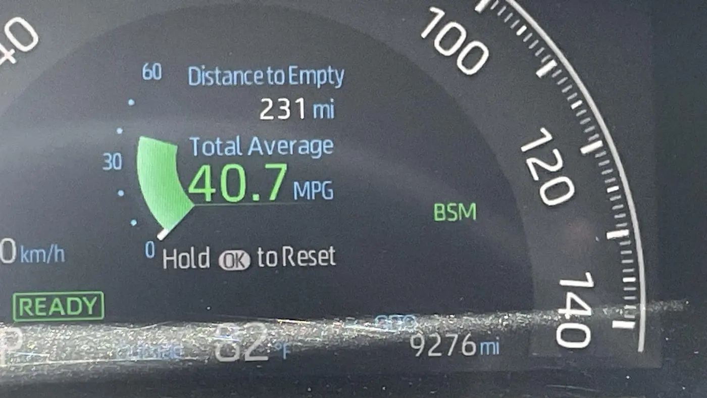 2025 Toyota RAV4 Hybrid XLE Premium