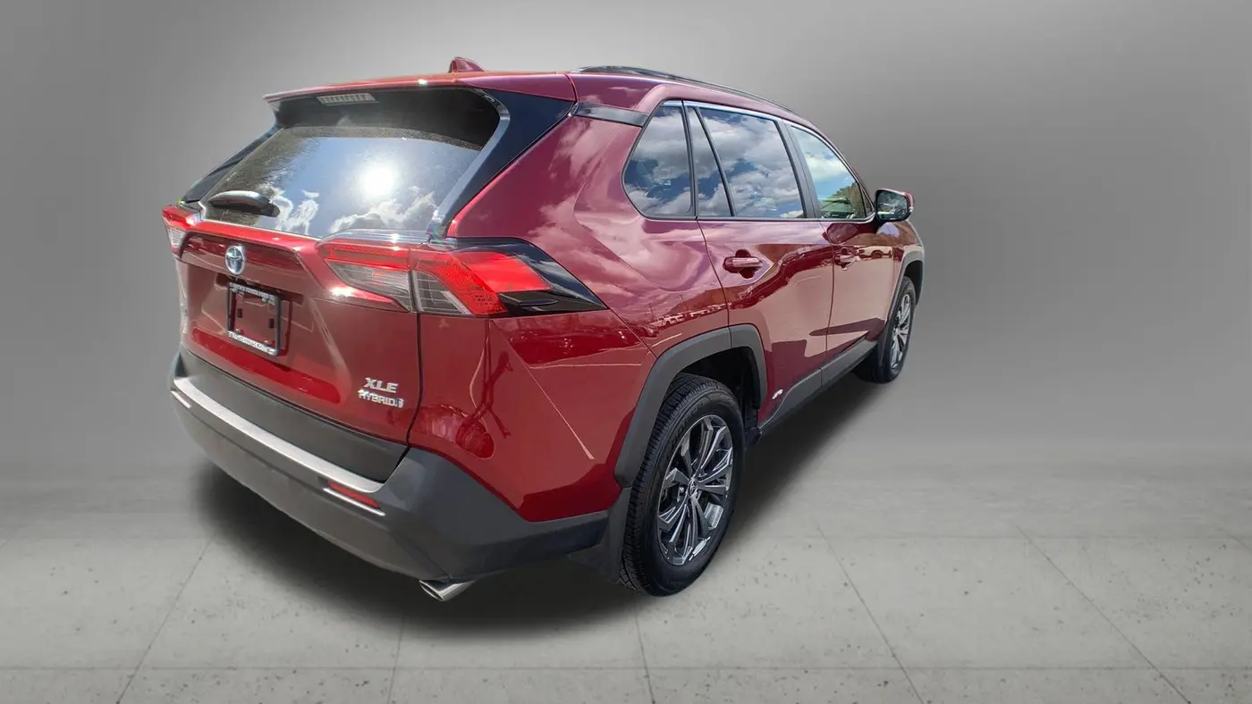 2023 Toyota RAV4 Hybrid XLE Premium