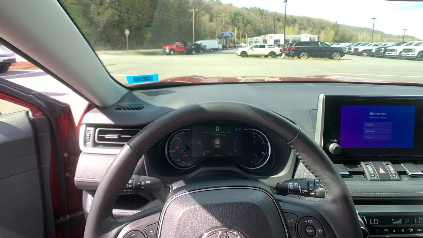 2023 Toyota RAV4 Hybrid XLE Premium