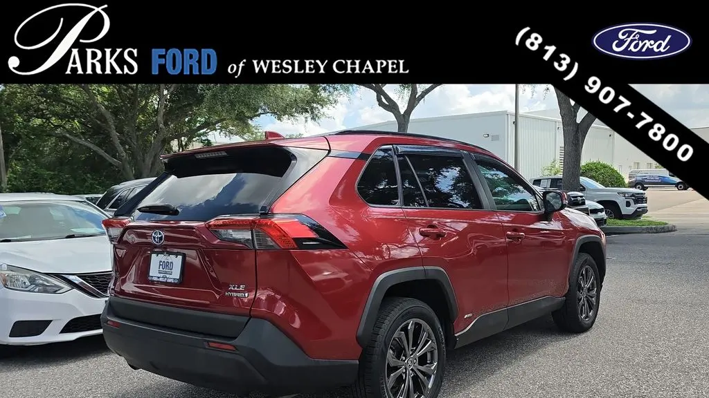 2022 Toyota RAV4 Hybrid XLE Premium