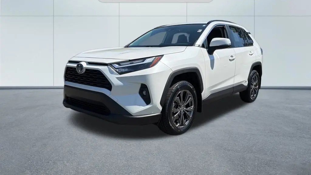 2022 Toyota RAV4 Hybrid XLE Premium
