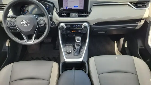 2023 Toyota RAV4 Hybrid XLE Premium