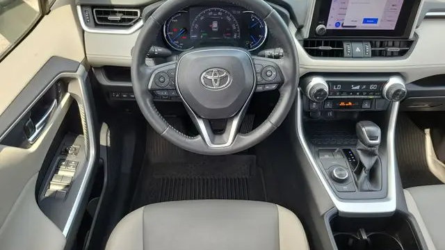 2023 Toyota RAV4 Hybrid XLE Premium