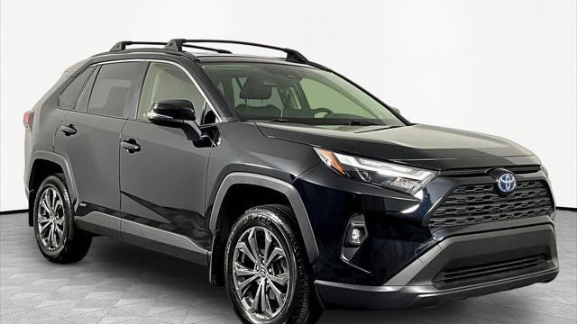 2022 Toyota RAV4 Hybrid XLE Premium