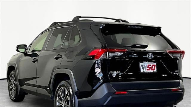 2022 Toyota RAV4 Hybrid XLE Premium