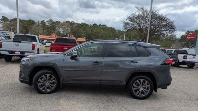 2024 Toyota RAV4 Hybrid XLE Premium