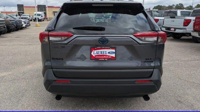 2024 Toyota RAV4 Hybrid XLE Premium