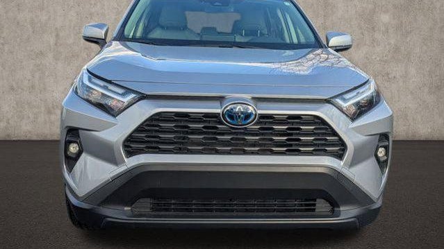 2023 Toyota RAV4 Hybrid XLE Premium