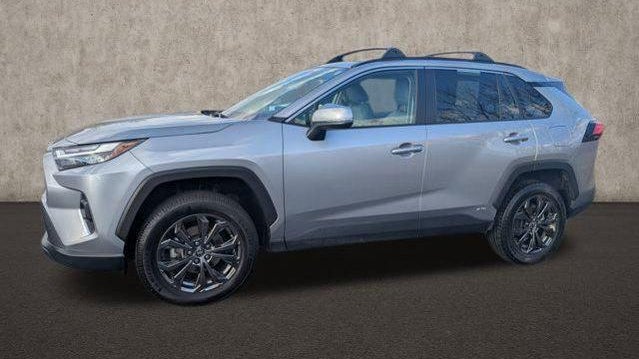 2023 Toyota RAV4 Hybrid XLE Premium