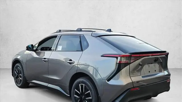 2026 Toyota bZ XLE Plus