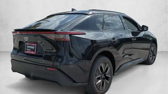 2026 Toyota bZ XLE Plus