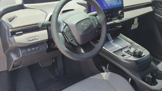 2026 Toyota bZ XLE Plus