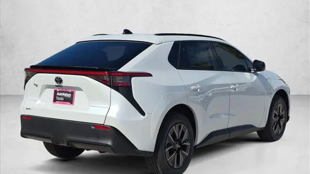 2026 Toyota bZ XLE Plus