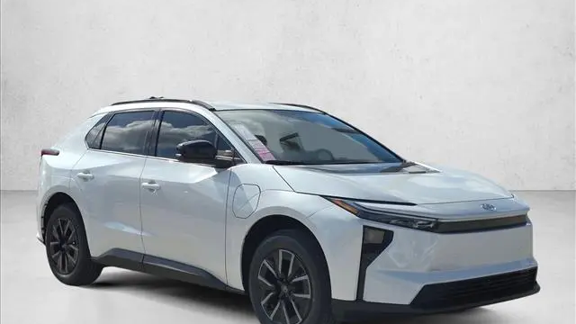 2026 Toyota bZ XLE Plus