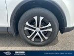 2017 RAV4 Thumbnail 11