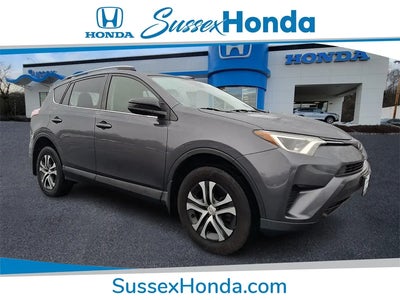 2018 Toyota RAV4 AWD LE 4DR SUV