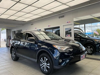 2018 Toyota RAV4 AWD LE 4DR SUV