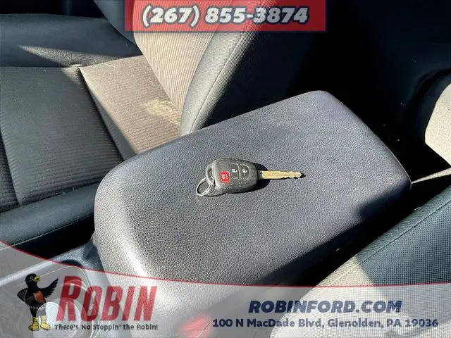 2018 Toyota RAV4 - $19,595
