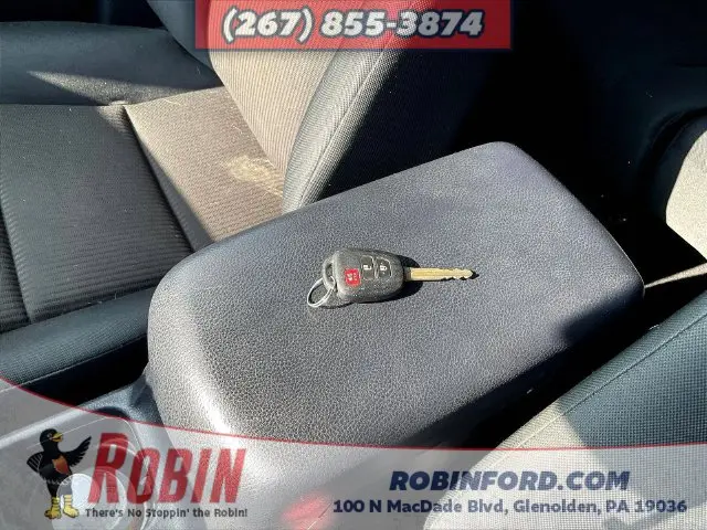 2018 Toyota RAV4 - $19,595